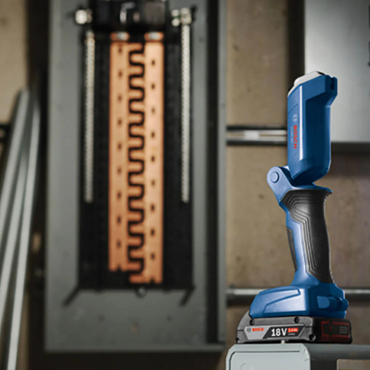 Linterna inalámbrica 18V GLI 18V-300 300 Lm Sin Bateria /Sin cargador Bosch - Image 7