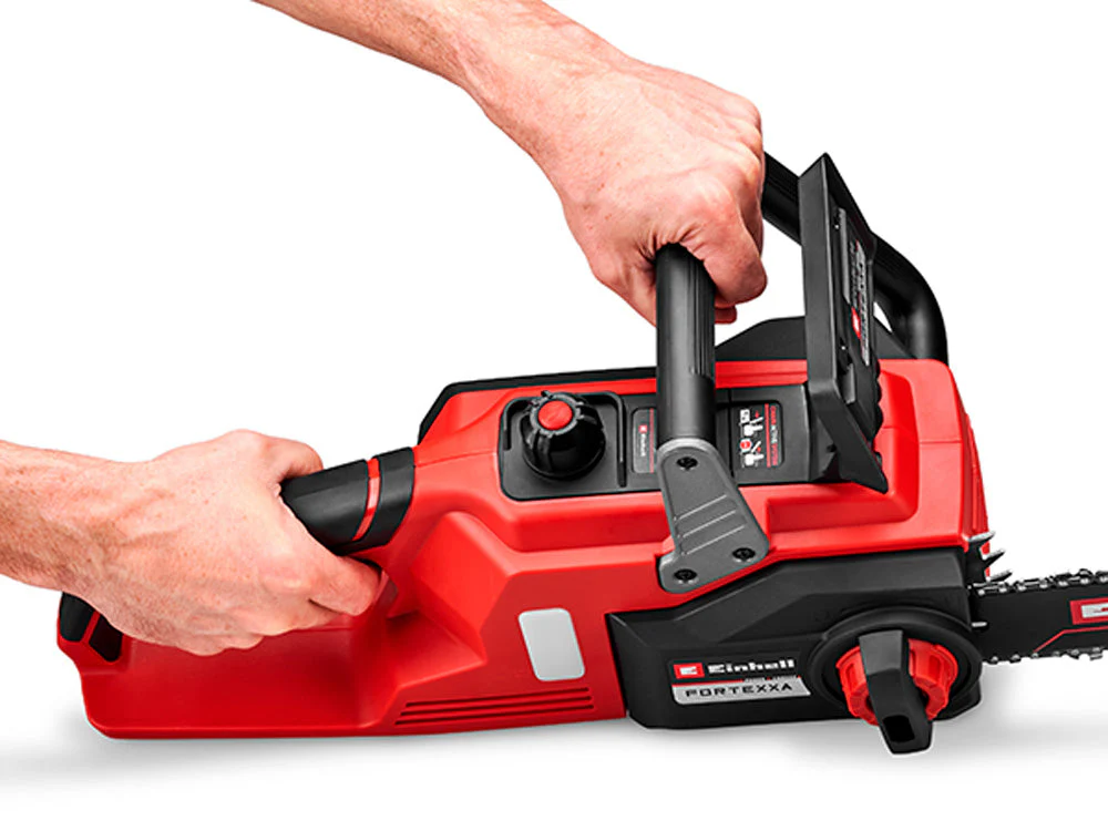 Moto sierra inalámbrica + Cargador y Batería de 4AH Marca Einhell - Image 6