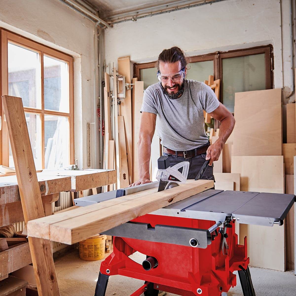 Sierra de mesa 10" escualizable marca Einhell - Image 3