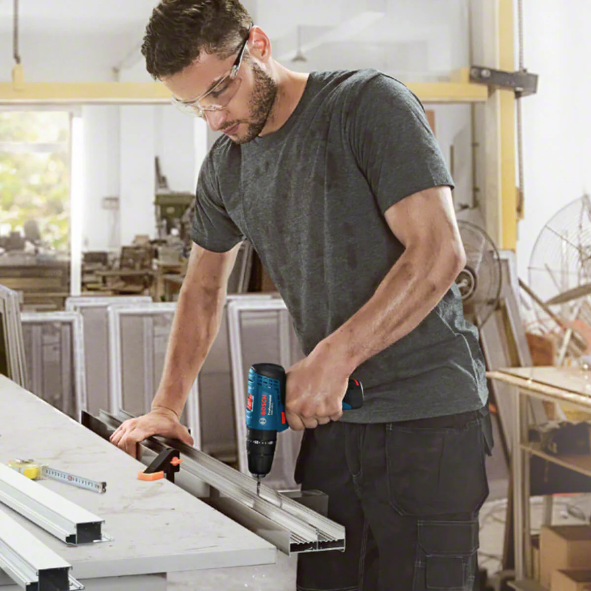 Taladro percutor 3/8" 12V 2 bat + 23 Acc GSB 120-LI Bosch - Image 13